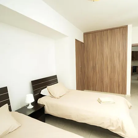 Apartamento Halcyon Larnaca