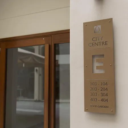 Halcyon Λάρνακα